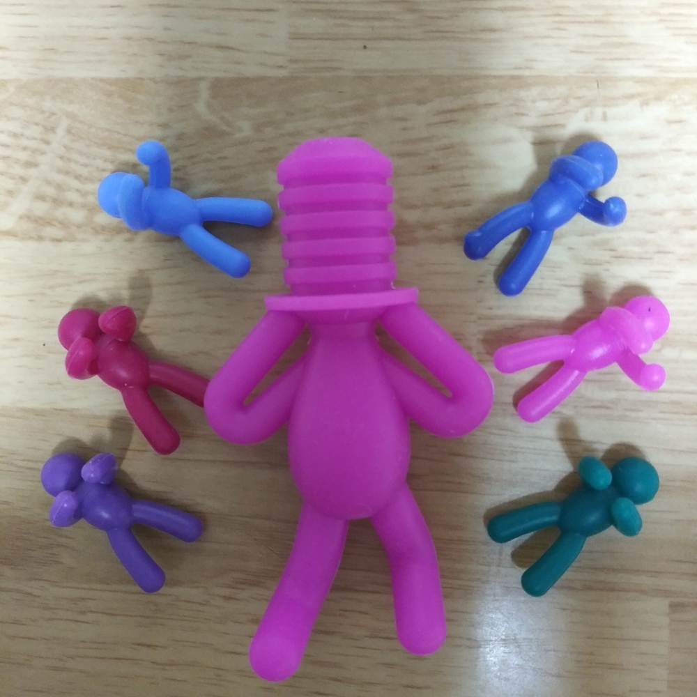 1 Wine Stopper &  6 Charm Set - Picture 4 of 8